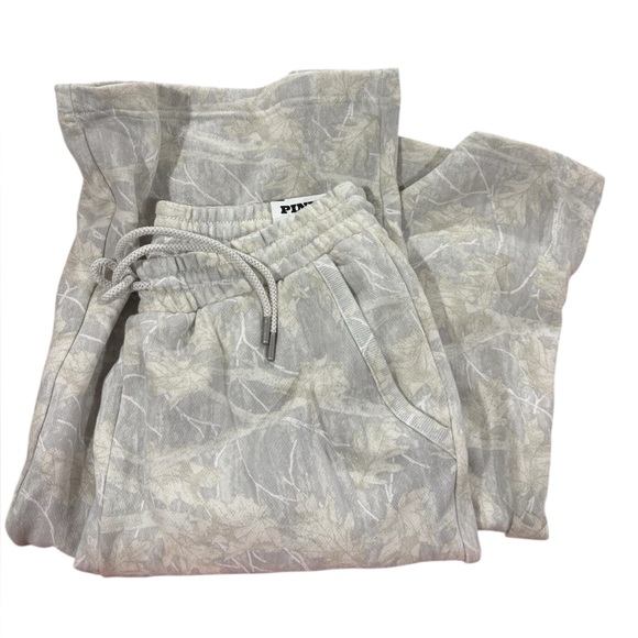 Victoria's Secret Pants - VS PINK Sweatpants